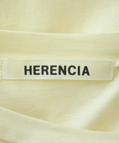 HERENCIA เสื้อยืด/เสื้อท็อปส์