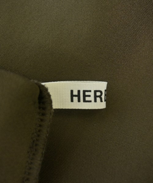 HERENCIA เสื้อยืด/เสื้อท็อปส์