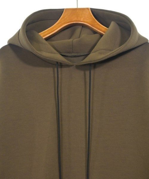 HERENCIA เสื้อยืด/เสื้อท็อปส์
