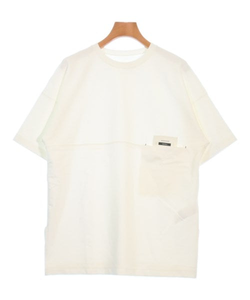 AMERI เสื้อยืด/เสื้อท็อปส์