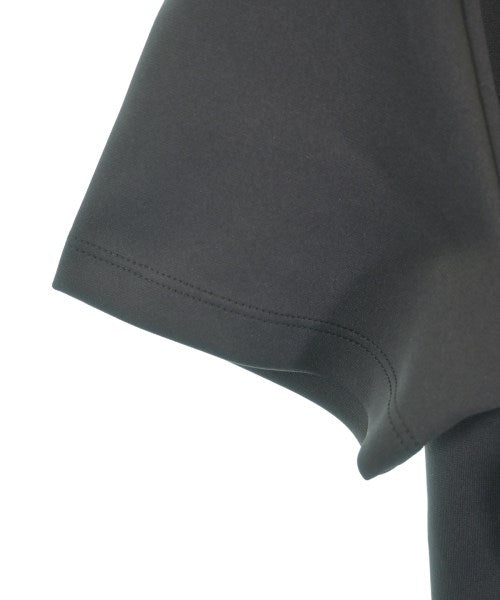 AMERI เสื้อยืด/เสื้อท็อปส์