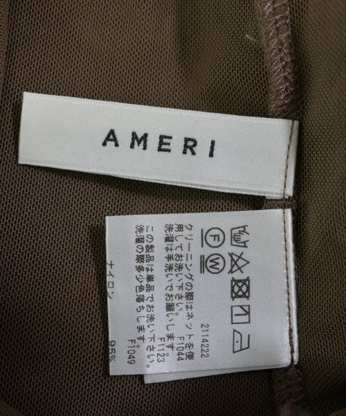AMERI เสื้อยืด/เสื้อท็อปส์
