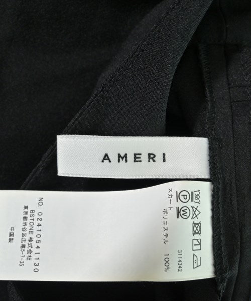 AMERI กระโปรงสั้น