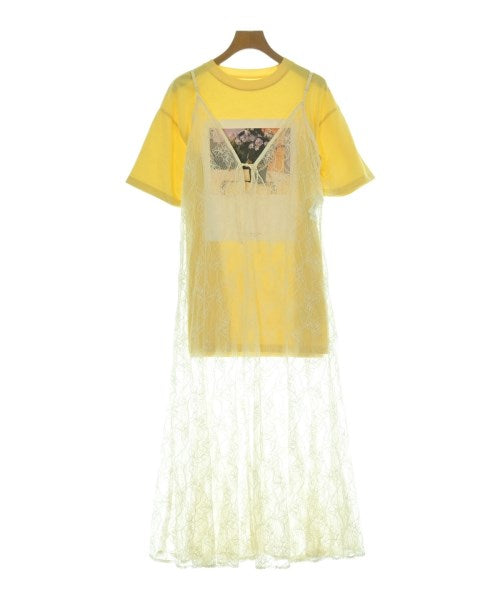 AMERI เสื้อยืด/เสื้อท็อปส์