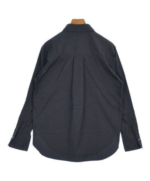 ESSEN.LAUTREAMONT เสื้อลำลอง