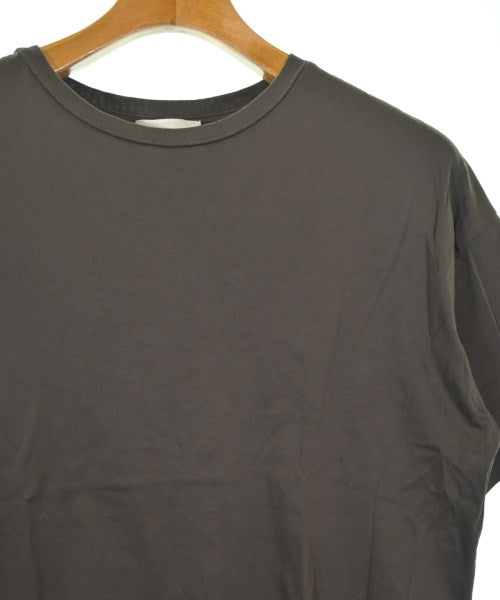 ESSEN.LAUTREAMONT เสื้อยืด/เสื้อท็อปส์