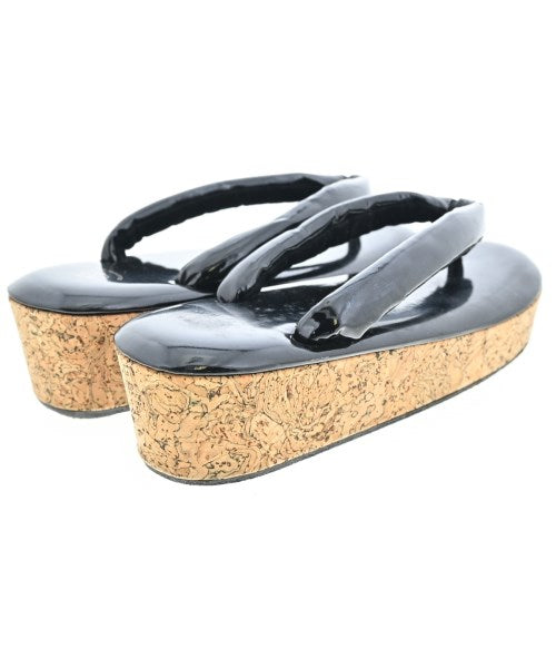 BEAUTIFUL SHOES รองเท้าแตะ