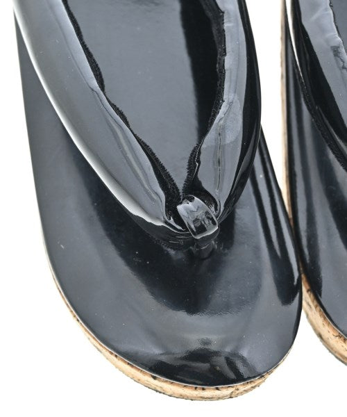 BEAUTIFUL SHOES รองเท้าแตะ