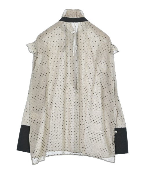 B7 เสื้อลำลอง