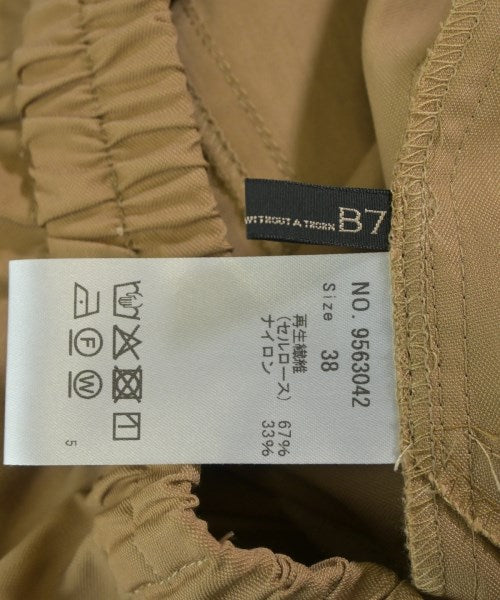 B7 กางเกง อื่น