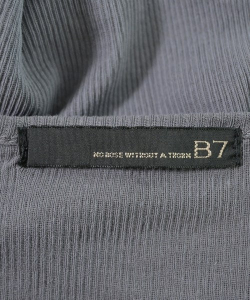 B7 เสื้อยืด/เสื้อท็อปส์