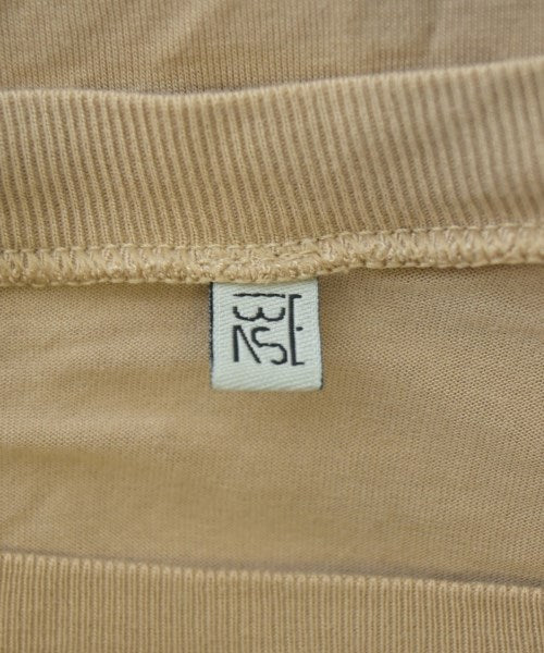 Baserange เสื้อยืด/เสื้อท็อปส์