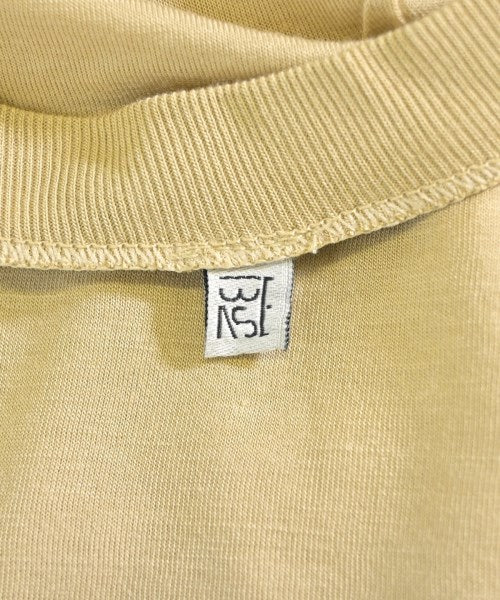 Baserange เสื้อยืด/เสื้อท็อปส์