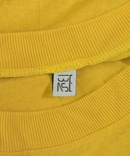 Baserange เสื้อยืด/เสื้อท็อปส์