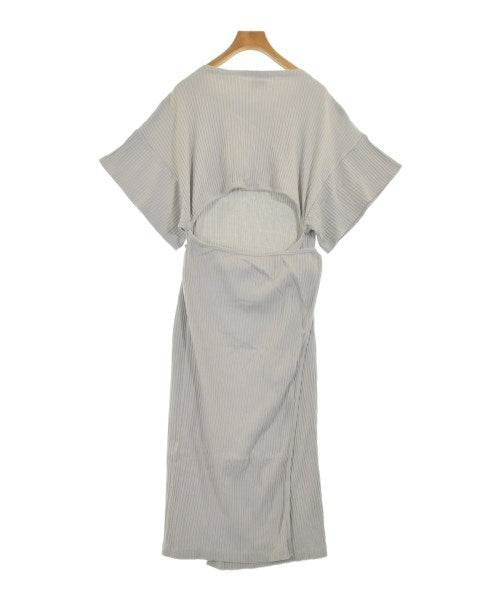 Baserange ชุดเดรส