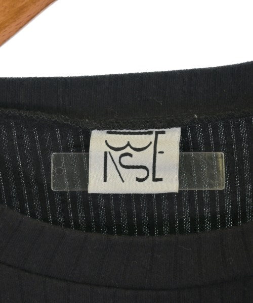 Baserange เสื้อยืด/เสื้อท็อปส์