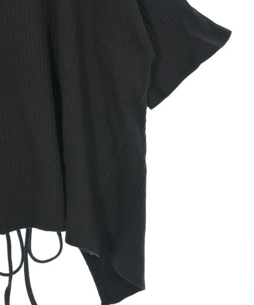 Baserange เสื้อยืด/เสื้อท็อปส์