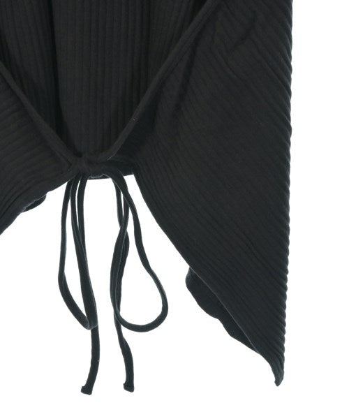 Baserange เสื้อยืด/เสื้อท็อปส์