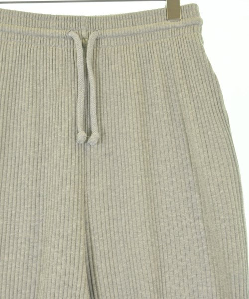 Baserange กางเกง อื่น