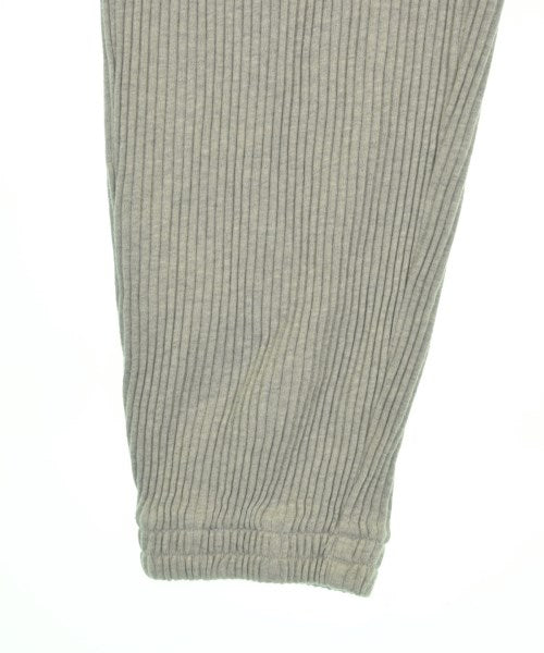 Baserange กางเกง อื่น