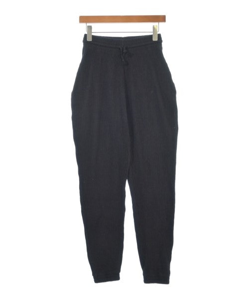 Baserange กางเกง อื่น