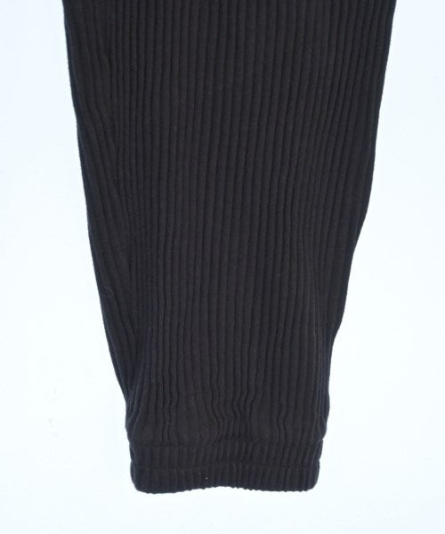 Baserange กางเกง อื่น