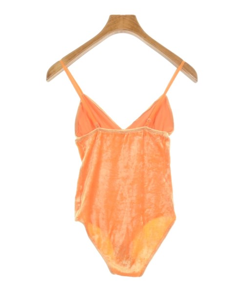 Baserange เสื้อสายเดี่ยว