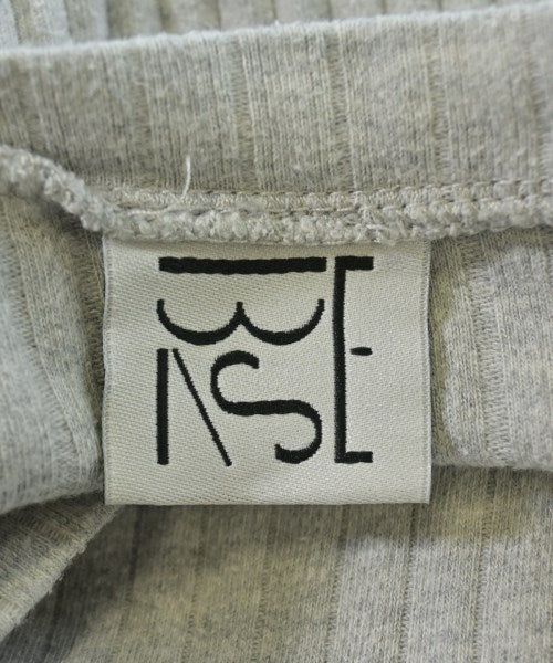 Baserange เสื้อยืด/เสื้อท็อปส์