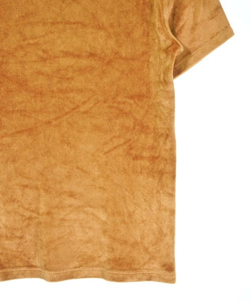 Baserange เสื้อยืด/เสื้อท็อปส์