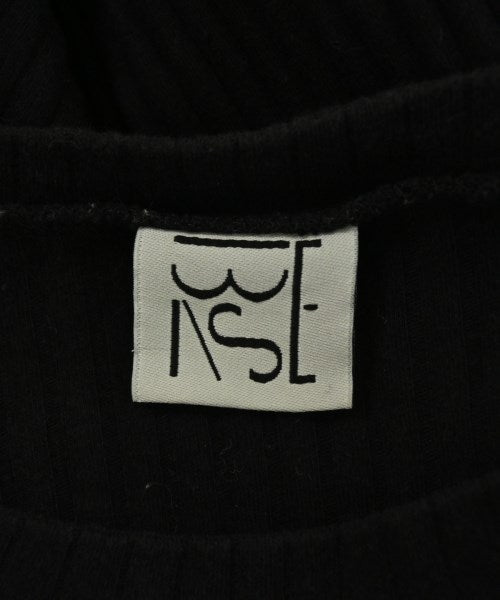 Baserange เสื้อยืด/เสื้อท็อปส์