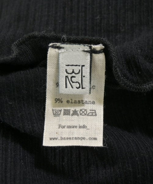 Baserange เสื้อยืด/เสื้อท็อปส์