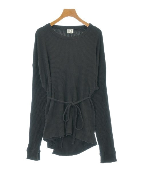 Baserange เสื้อยืด/เสื้อท็อปส์