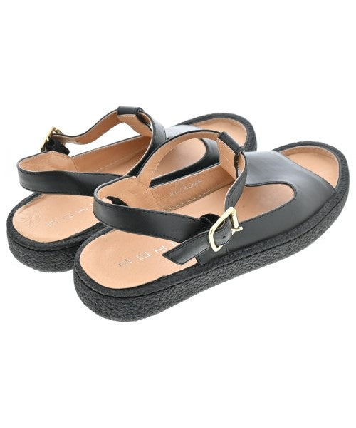 MOHI รองเท้าแตะ