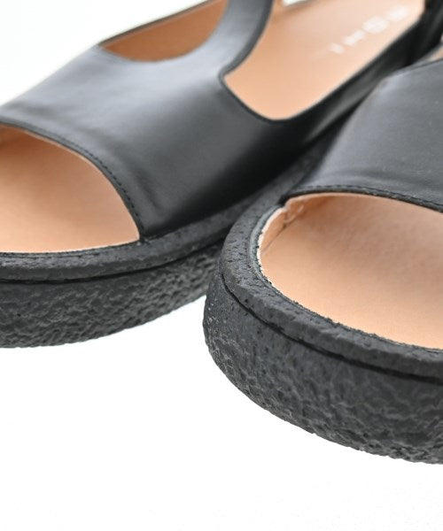 MOHI รองเท้าแตะ