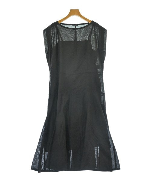 YLEVE ชุดเดรส