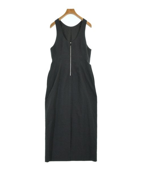 YLEVE ชุดเดรส