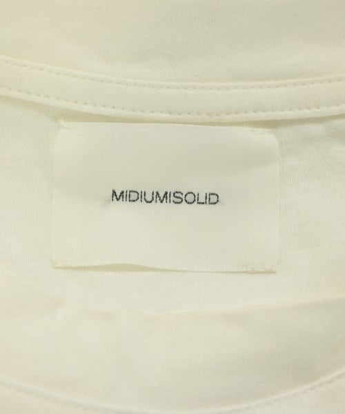 MIDIUMISOLID เสื้อยืด/เสื้อท็อปส์