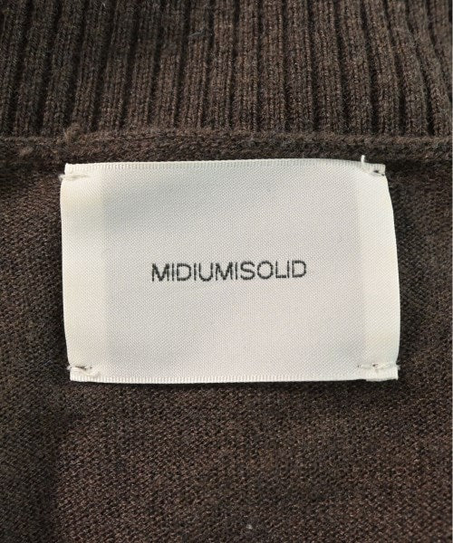 MIDIUMISOLID ชุดเดรส