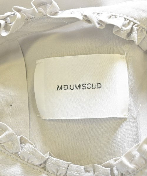 MIDIUMISOLID เสื้อสตรี