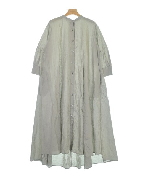 MIDIUMISOLID เดรสที่เป็นเสื้อเชิ้ตตัวยาว