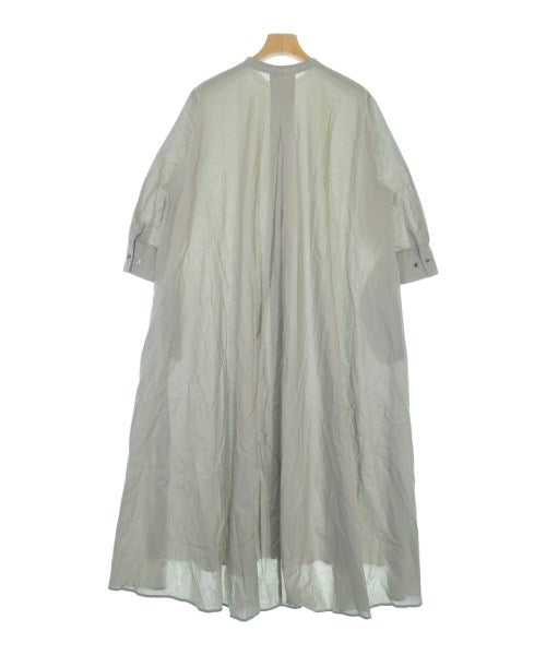 MIDIUMISOLID เดรสที่เป็นเสื้อเชิ้ตตัวยาว