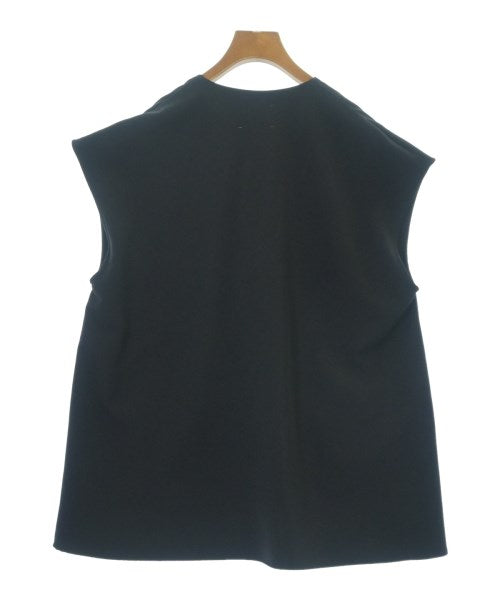 MIDIUMISOLID เสื้อกั๊ก