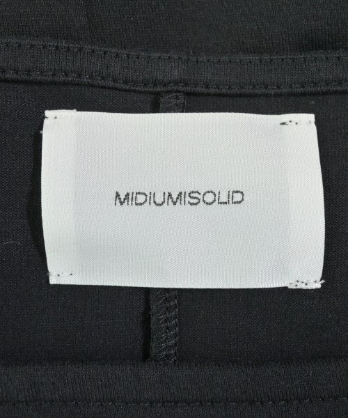 MIDIUMISOLID ชุดเดรส