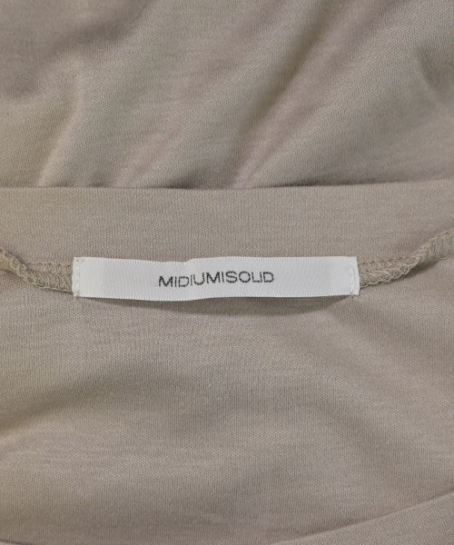 MIDIUMISOLID เสื้อยืด/เสื้อท็อปส์