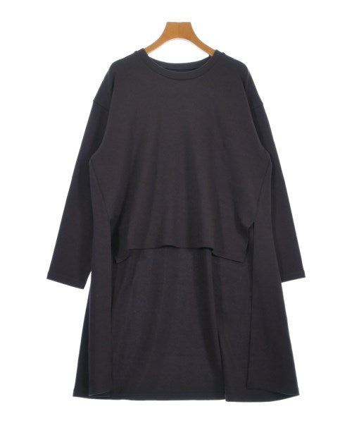 MIDIUMISOLID เสื้อยืด/เสื้อท็อปส์