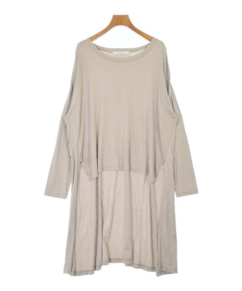 MIDIUMISOLID เสื้อยืด/เสื้อท็อปส์