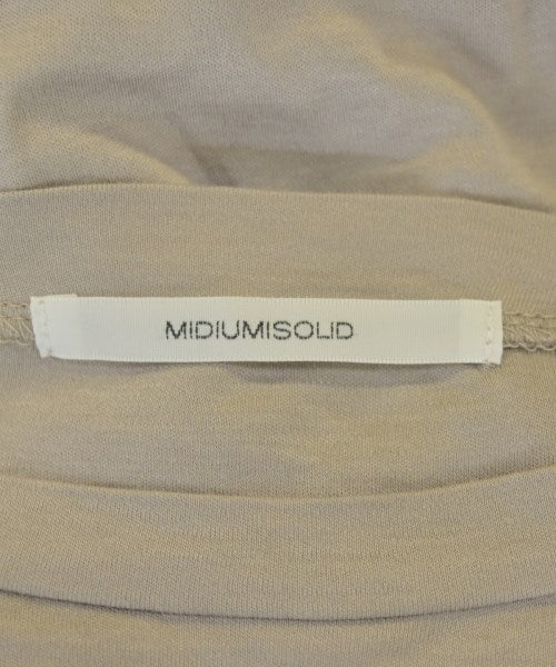 MIDIUMISOLID เสื้อยืด/เสื้อท็อปส์
