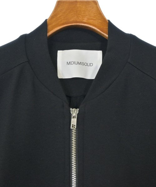 MIDIUMISOLID แจ็คเก็ตเบลาส์ อื่น