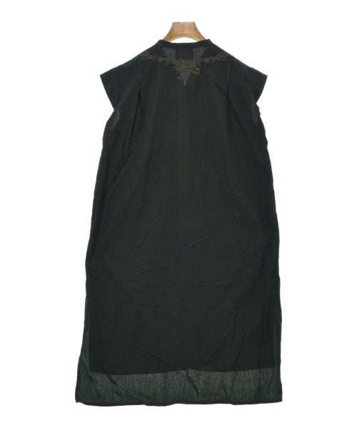 MIDIUMISOLID เสื้อลำลอง