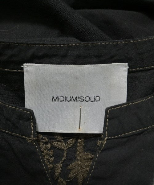 MIDIUMISOLID เสื้อลำลอง